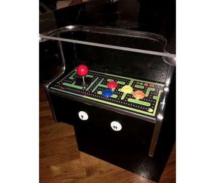 Cocktail Arcade Machine with 60 games