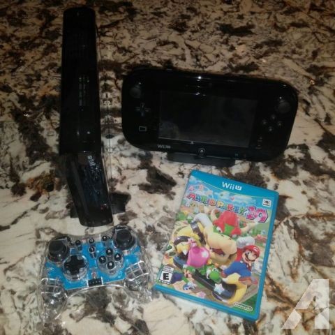 Wii U Console & game, Classic Controller, 15 Wii Games, accessories