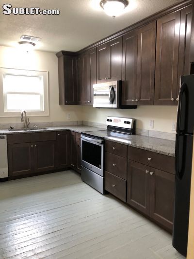 $500 Three room for rent in MidTown