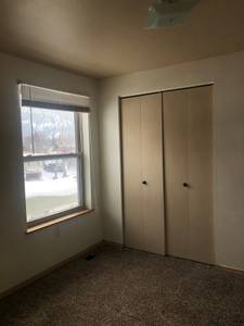 Spacious Rooms for Rent $550 (East Missoula)