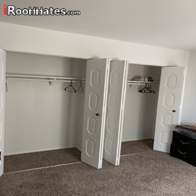 $450 Two room for rent in Highland