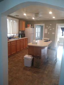 Room for Rent- Brady st Area (1153 E Kane Place) $590 1000ft 2