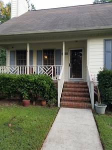 Durham - Ideal RTP Location - Room for Rent (Near Intersection of Hwy 55 and Hwy