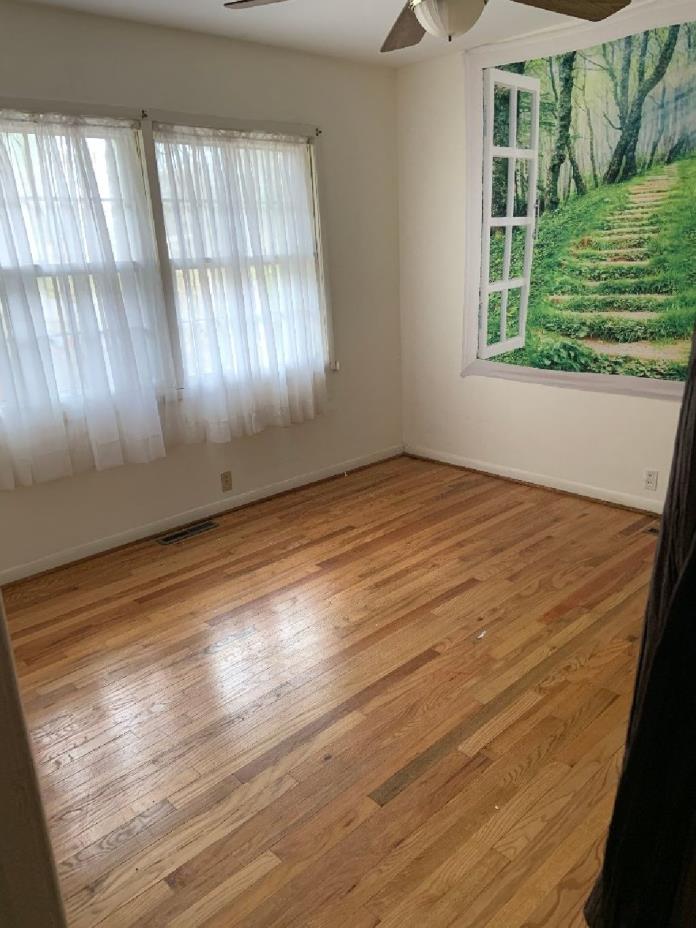 Summer - Room for rent in private home