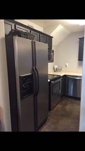 NICE GIRL ROOMMATE WANTED!!! $400 1200ft 2