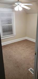 Room for Rent -- North DT (Indianapolis)