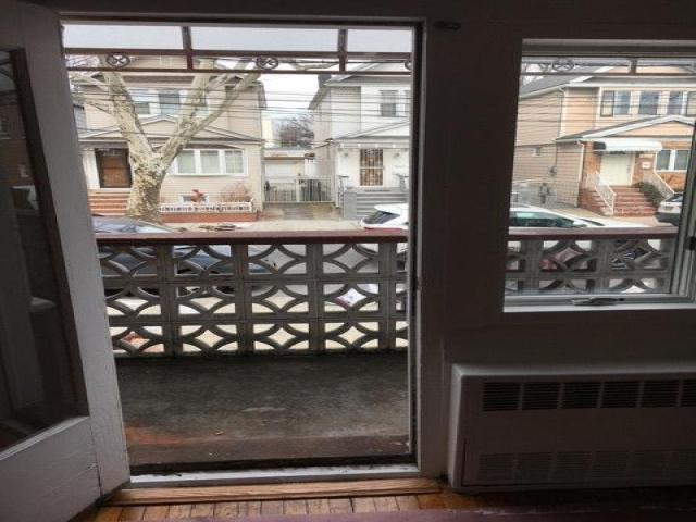 Room For Rent In Woodhaven, Ny