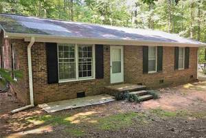 Looking for 2 roommates (Chapel Hill) $525 1200ft 2
