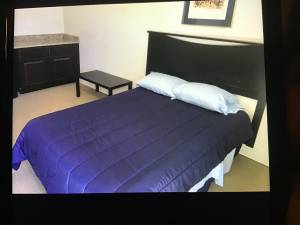 Weekly / monthly Rooms for rent