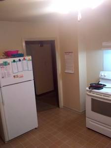 Looking for a roommate to share house (Milwaukee) $475 2756ft 2