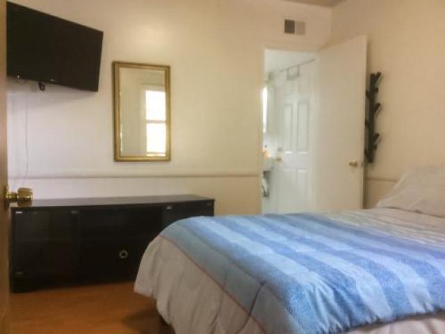 Room For Rent In North Hollywood, Ca