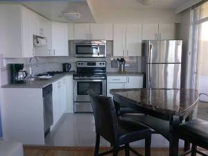 Roommate wanted, Great place. All utilities included. Downtown (center city)