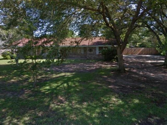 Room For Rent In Ball, La