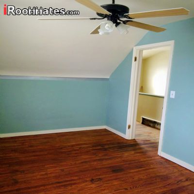 $550 Four room for rent in Bloomington