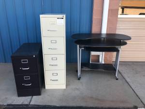 Free Desk and File Cabinets (Santa Clara)