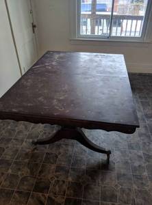 Free 4 Chairs and Table Come Pick up