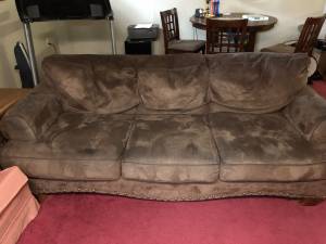 Free couch (Konkle rd and warrensville rd)