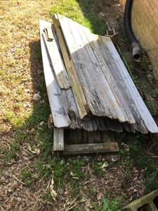 Free cedar wood for fence (Cordova)