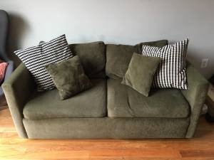 Free Pullout Couch! (1600 South Street, Philadelphia, PA)