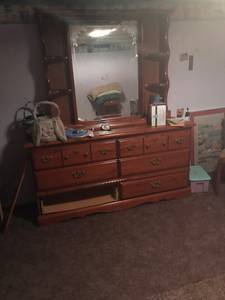 Dresser, Desk, chair and book shelf (Louisville)