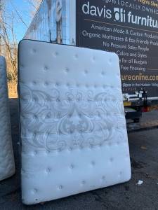 Free queen mattressesand box springs (Poughkeepsie)
