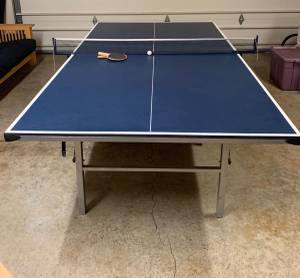 Free ping pong table- moving! Must go!
