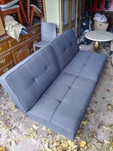 MOVING SALE (Bay View)