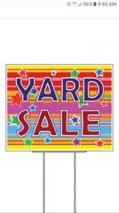 Huge yard sale (Naylor)