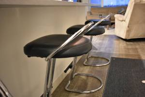 Moving Sale! Bar stools, new appliances and more! (First Hill, Seattle)