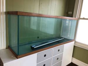 150 gallons fish tank (Hawthorne, NJ)