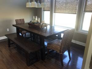 Moving Sale-great items! (5880 trafalgar lane)