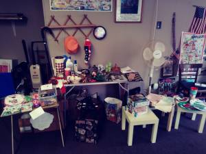 Flea Market: Today, 9:30am 1515 E Passyunk Ave (South Philly)