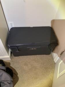 Yeti 65qt Cooler Used 1 Time